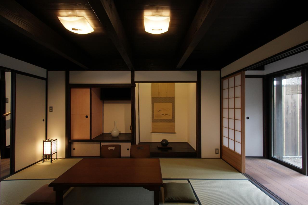 Bahay bakasyunan Momohana An Machiya House