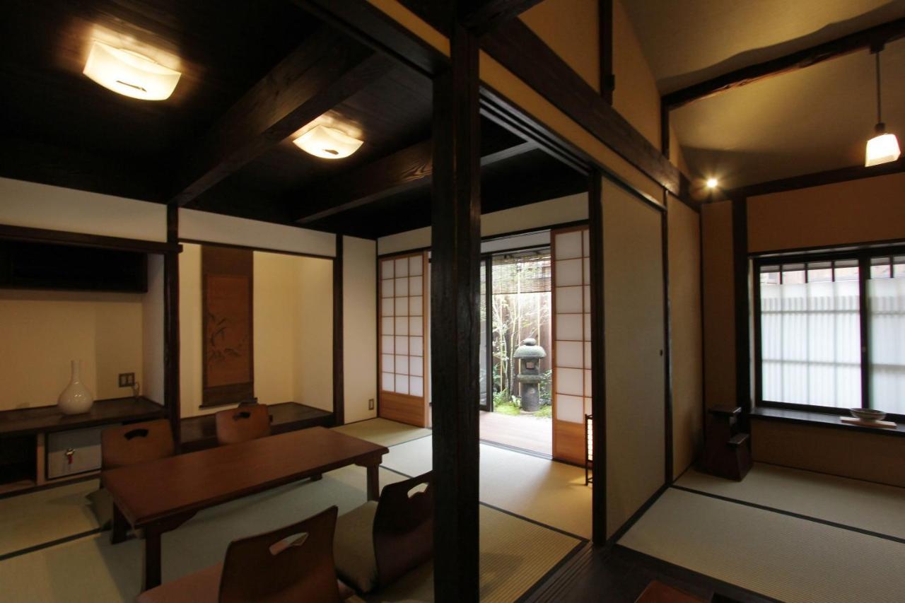 Bahay bakasyunan Momohana An Machiya House *